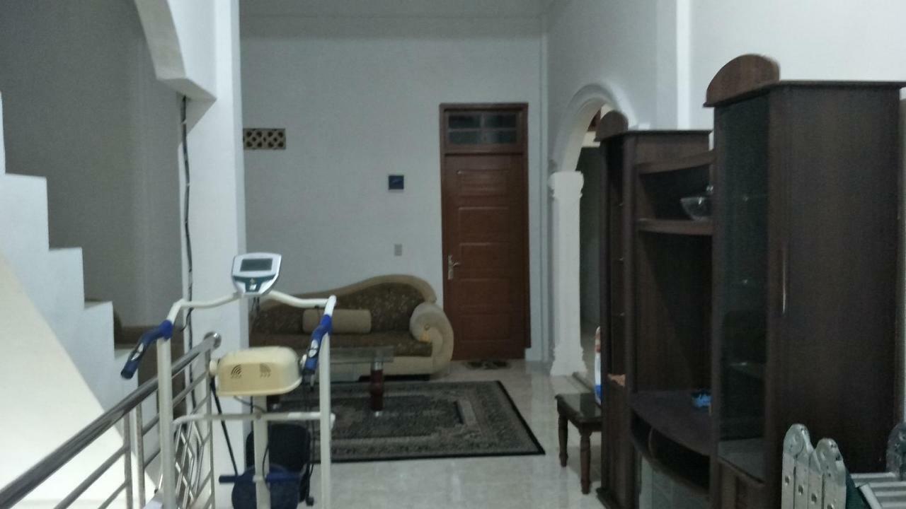 Kana Hasya Homestay "Rumoh Jamee" Meulaboh Kültér fotó